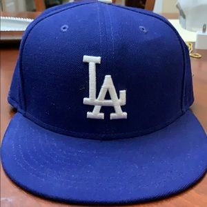 New Era fitted “Official On-field” caps.